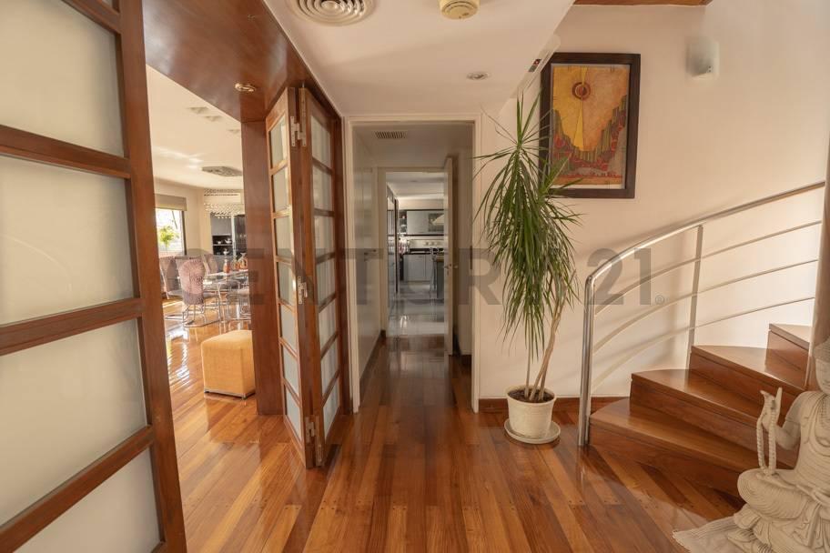 Foto de EXCLUSIVA RESIDENCIA DE ALTA CATEGORÍA EN VENTA EN OLIVOS – ENTORNO, imagen 1