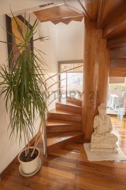 Foto de EXCLUSIVA RESIDENCIA DE ALTA CATEGORÍA EN VENTA EN OLIVOS – ENTORNO, imagen 2