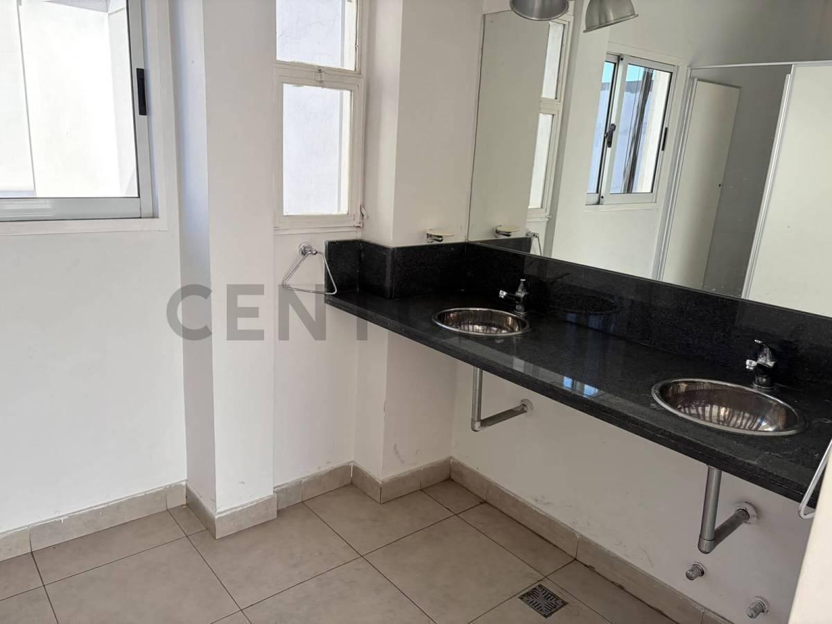 Foto de MONOAMBIENTE EN VENTA MUY LUMINOSO CON BALCÓN Y VENTILACIÓN CRUZADA, imagen 3