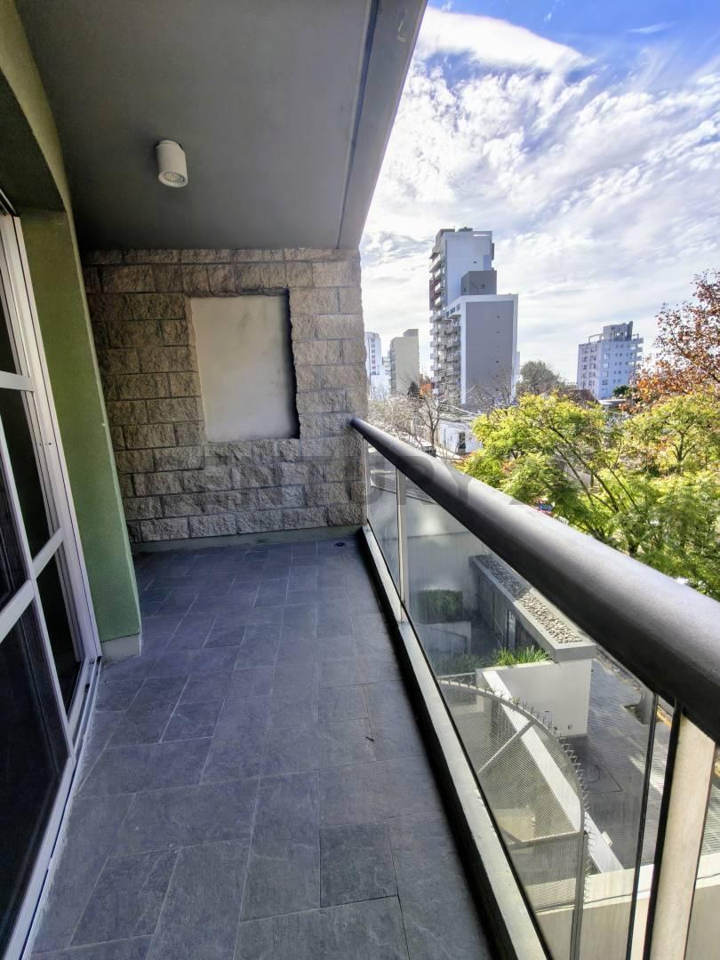 Foto de SEMIPISO 3 AMB C/COCHERA EN VENTA QUILMES CENTRO, imagen 2