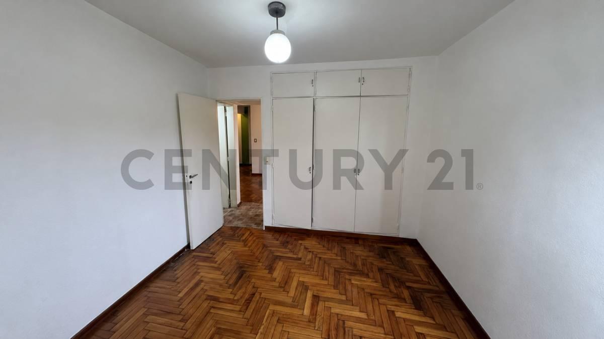 Foto de DEPARTAMENTO 2 AMBIENTES EN VENTA – VILLA LURO, imagen 2