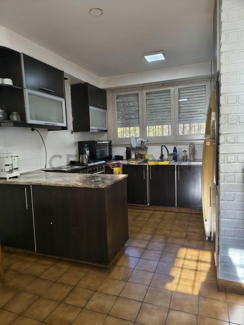 Foto de Chalet en venta 5 ambientes en Quilmes, imagen 5