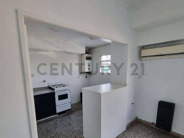 Foto de Mono Ambiente en venta Plaza Malvinas, imagen 2