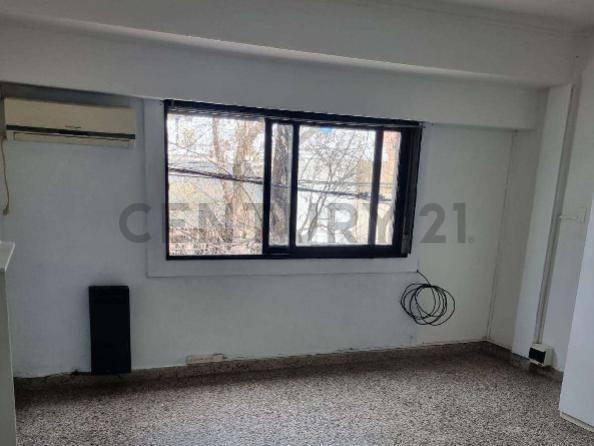 Foto de Mono Ambiente en venta Plaza Malvinas, imagen 1