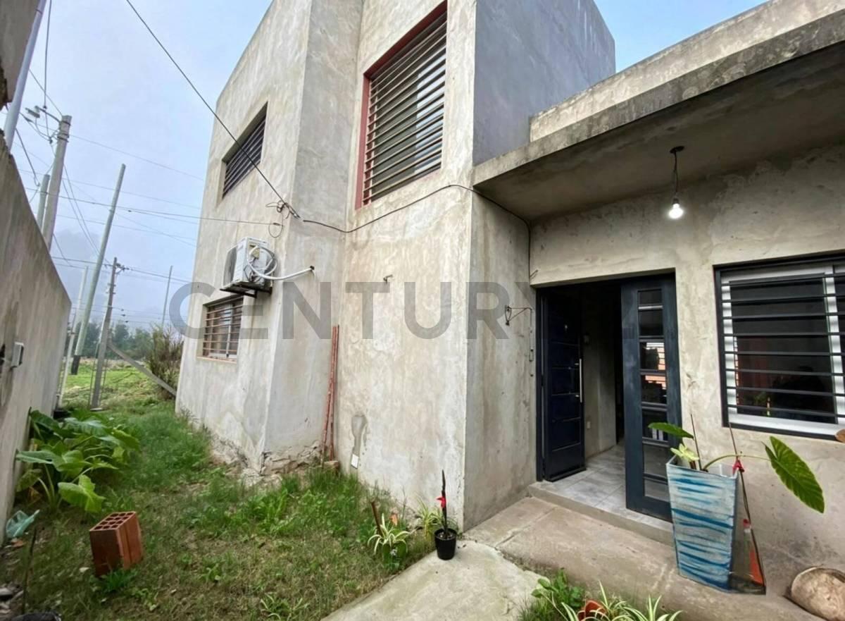 Foto de Casa en Venta en Villa Elvira, imagen 2