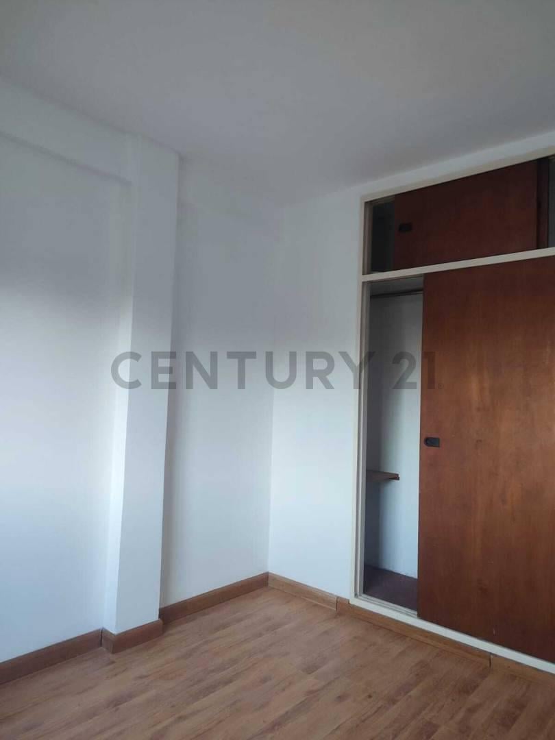 Foto de DEPARTAMENTO 2 AMBIENTES EN VENTA - CALLE 35 117y118- LA PLATA - BUENOS, imagen 5