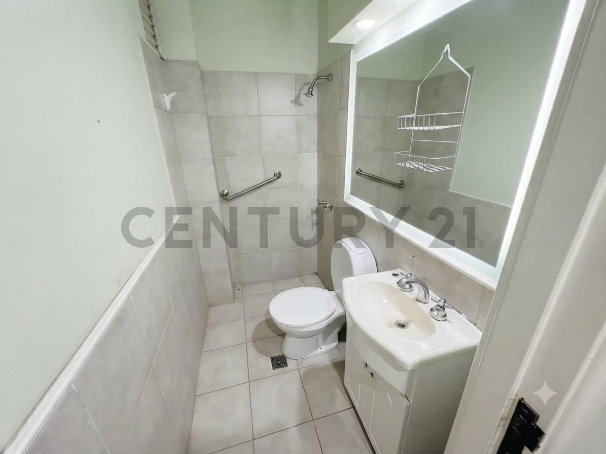 Foto de SEMIPISO ANTIGUO EN VENTA CALLE 58 6Y7 LA PLATA 110M2 3 DORMITORIOS 2, imagen 4