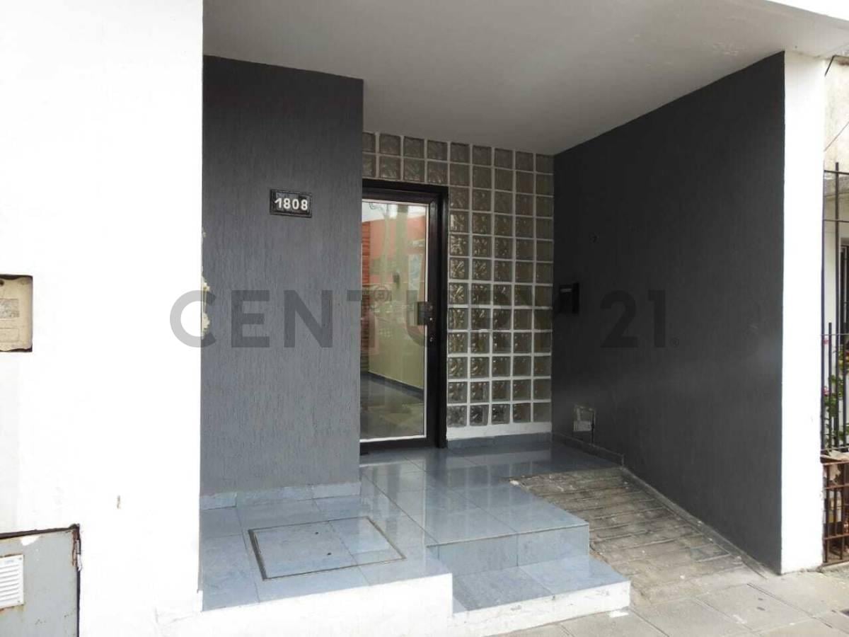 Foto de DEPARTAMENTO VENTA 3 AMBIENTES - BERAZATEGUI CENTRO - 70 M², imagen 1