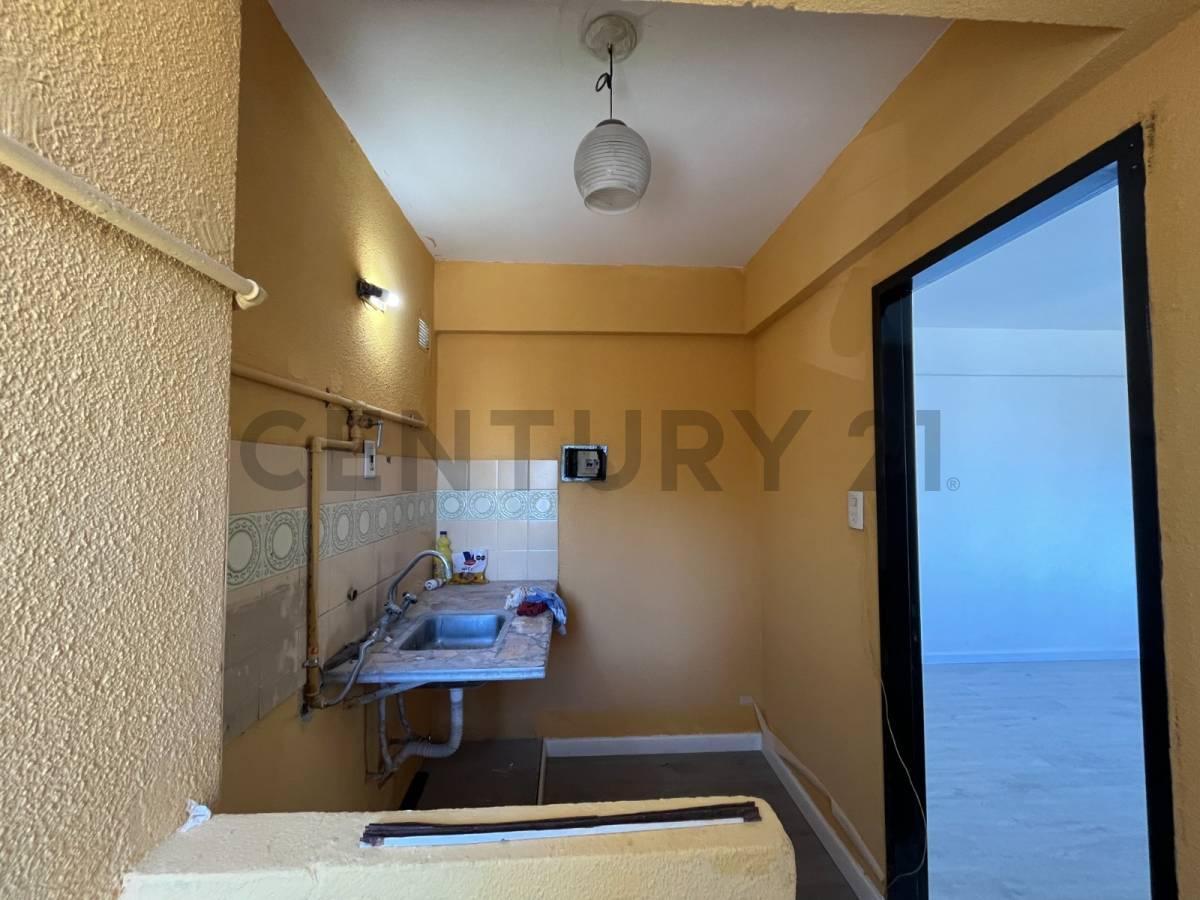 Foto de Venta de PH tipo departamento desarrollado en un PRIMER PISO x ESCALERA., imagen 4
