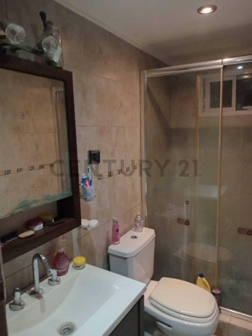 Foto de VENTA DE DEPARTAMENTO EN GONNET, imagen 5