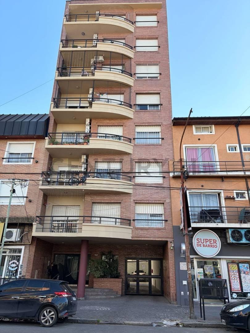 Foto de Semipiso 3 Ambientes en Venta | Muy Luminoso | Excelente Estado | Sáenz, imagen 1