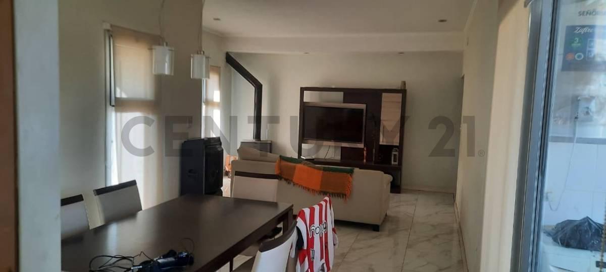 Foto de CASA EN VENTA EN NUEVO LORENZO, LA PLATA, imagen 5