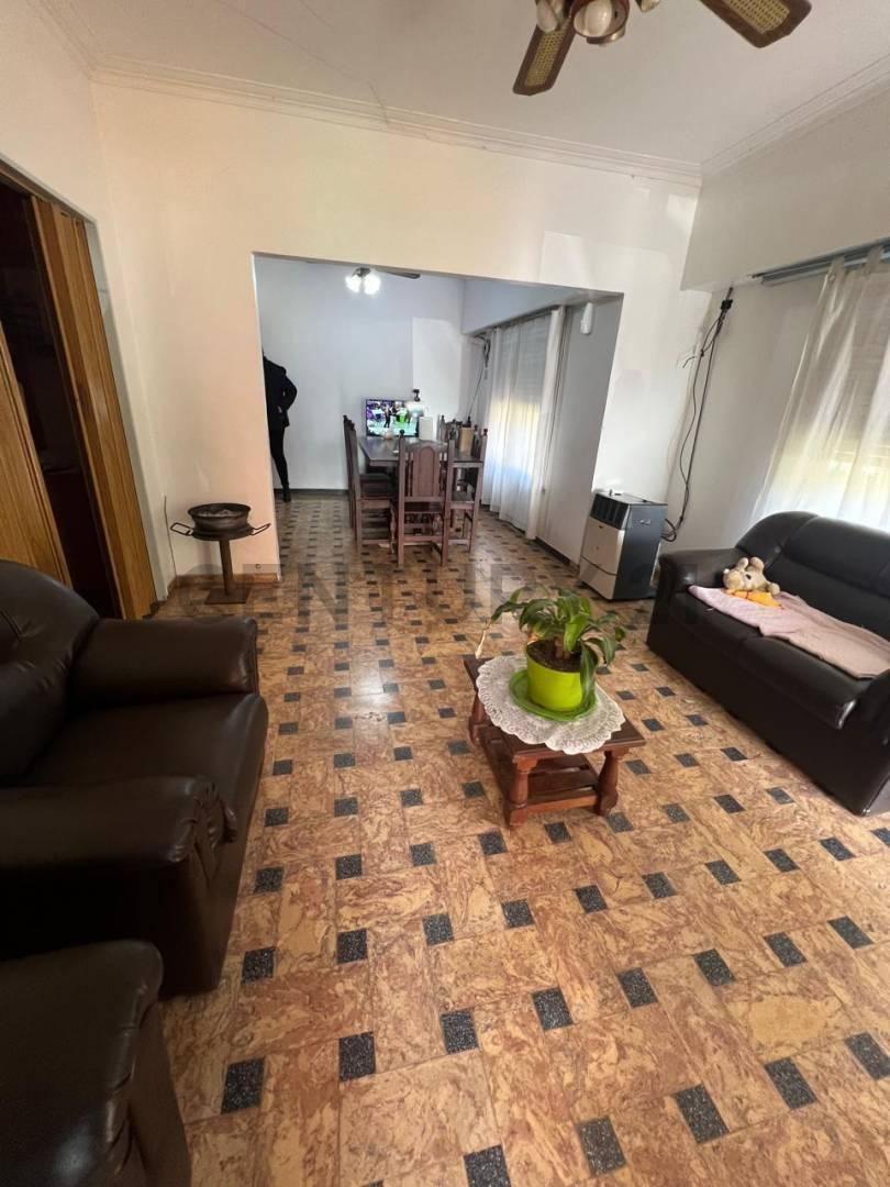 Foto de CASA QUINTA CON GALPON Y VIVIENDA SECUNDARIA EN LOTE DE 14400 M2, imagen 4