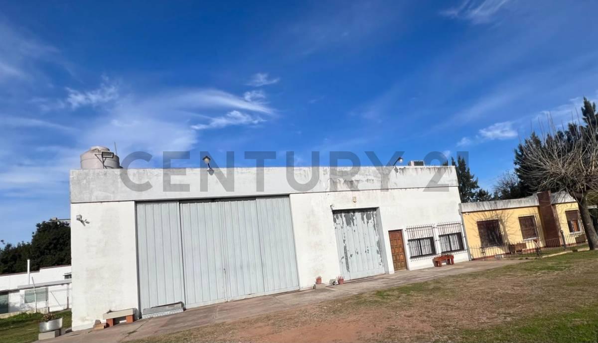 Foto de CASA QUINTA CON GALPON Y VIVIENDA SECUNDARIA EN LOTE DE 14400 M2, imagen 2