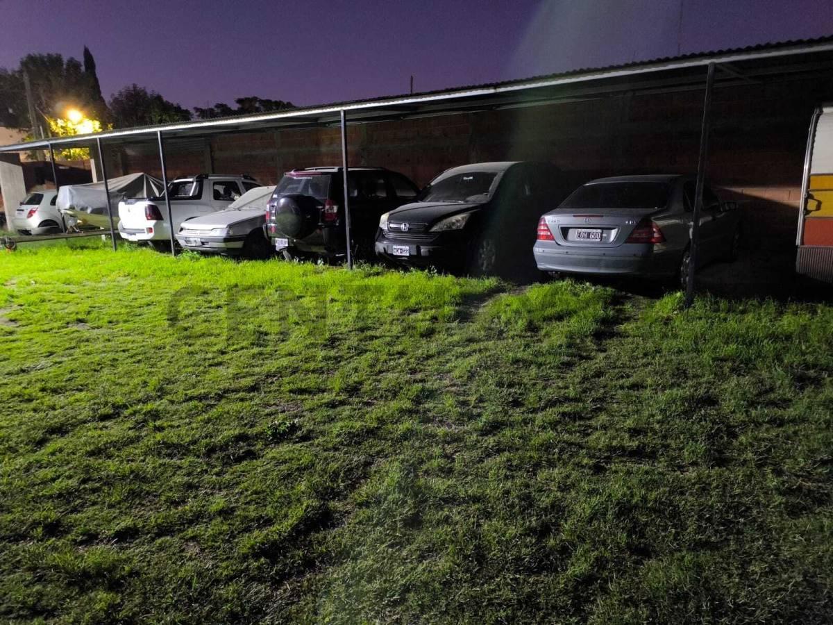 Foto de SE VENDE COCHERA PARA INVERSION EN CALLE 83 ENTRE 6 Y 7 LA PLATA, imagen 4
