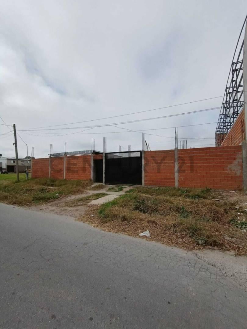 Foto de SE VENDE COCHERA PARA INVERSION EN CALLE 83 ENTRE 6 Y 7 LA PLATA, imagen 3