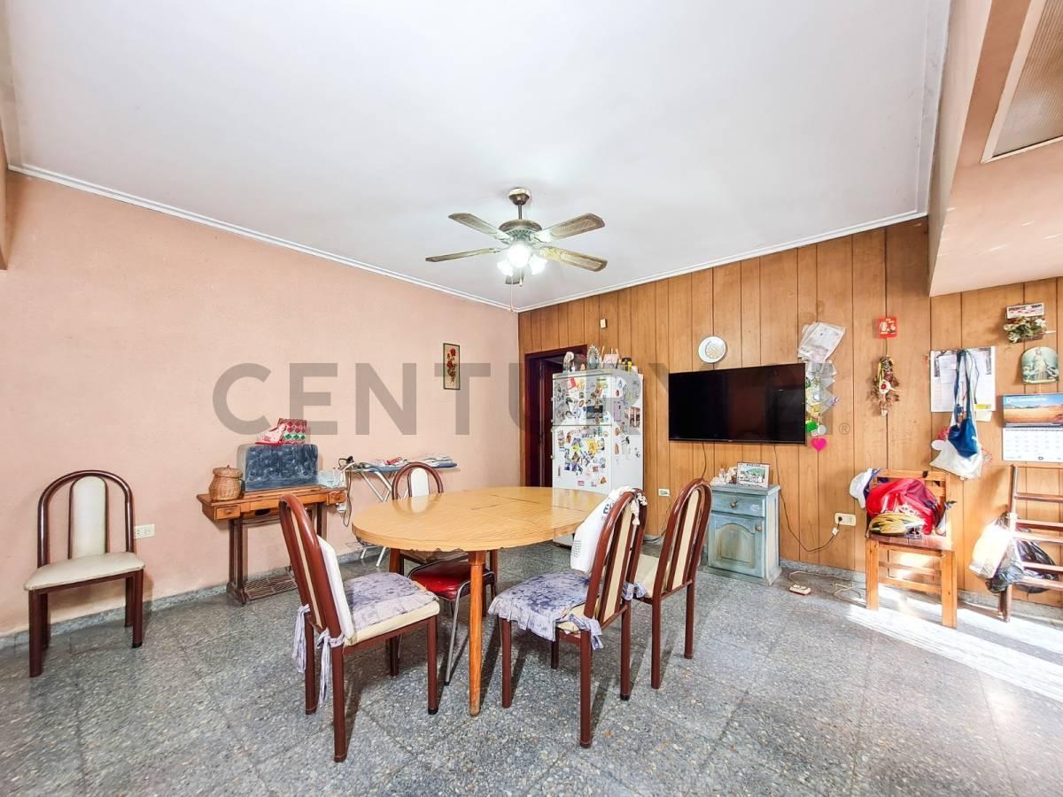 Foto de CASA EN VENTA 3 DORMITORIOS EN TOLOSA, imagen 5