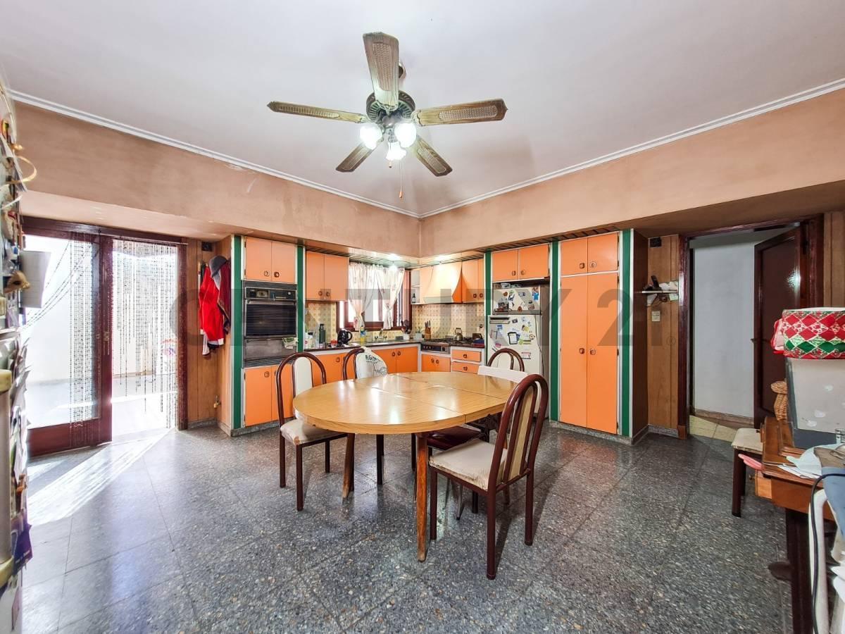 Foto de CASA EN VENTA 3 DORMITORIOS EN TOLOSA, imagen 4