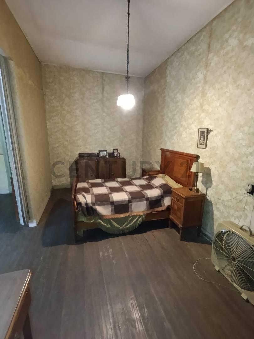 Foto de Venta Casa Estilo 5 Amb - Pza Mxo Paz - Apto destino Comercial ò, imagen 1