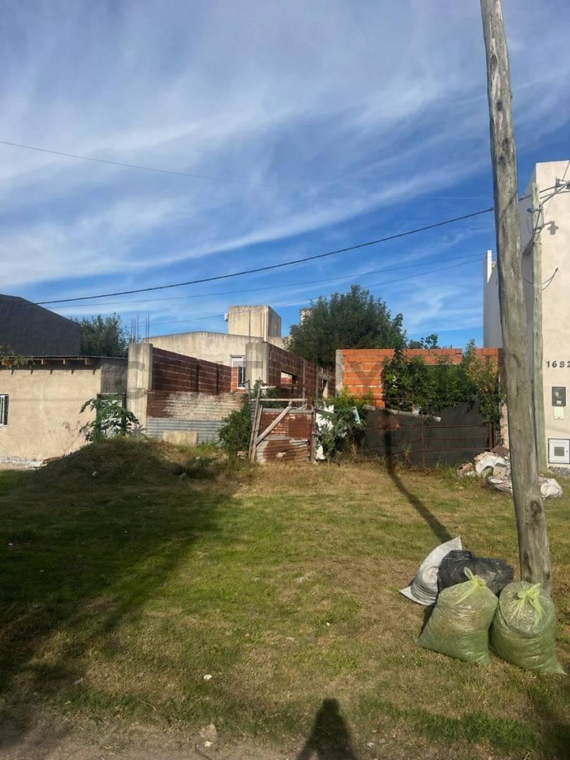 Foto de Lote con construcción en Altos de San Lorenzo, imagen 4
