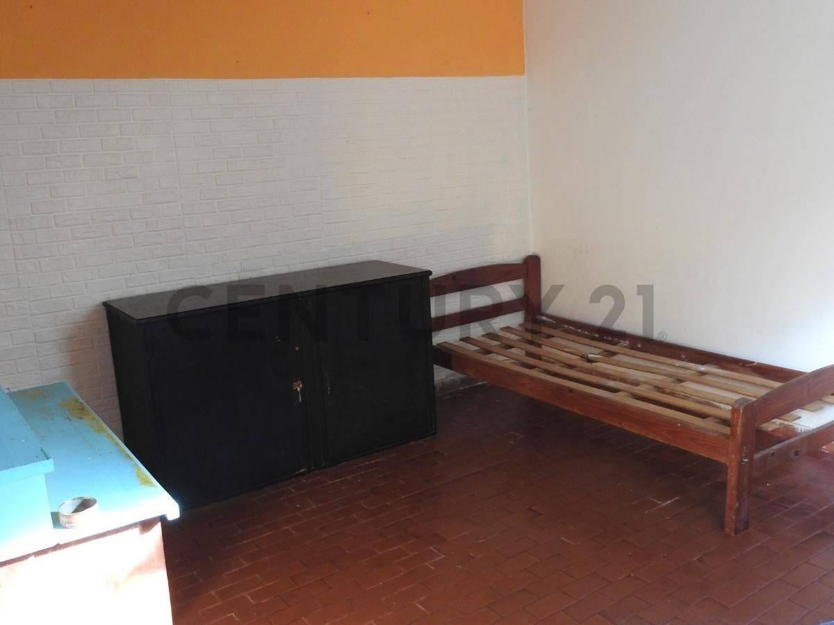 Foto de Casa con departamento independiente y local en Venta, imagen 2