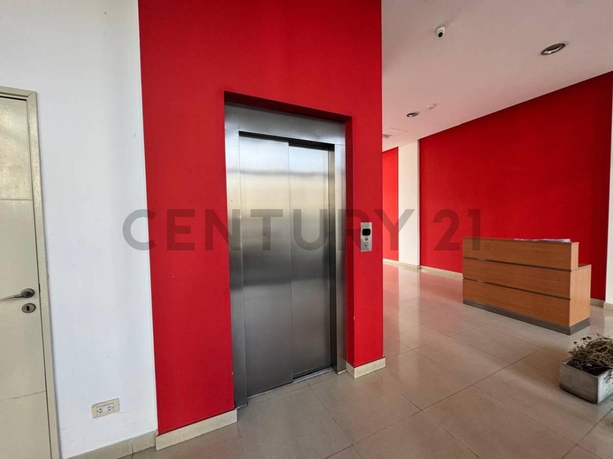 Foto de DEPARTAMENTO DE 1 DORMITORIO CON COCHERA Y BALCÓN – QUILMES, imagen 3