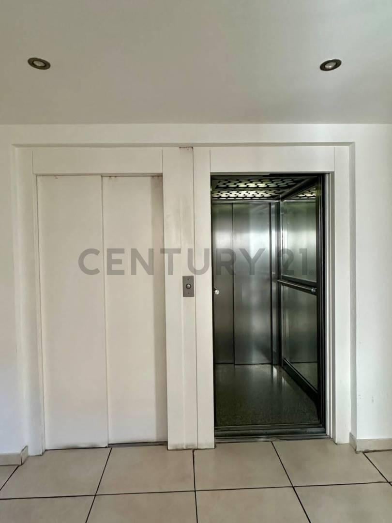 Foto de DEPARTAMENTO EN VENTA, imagen 2
