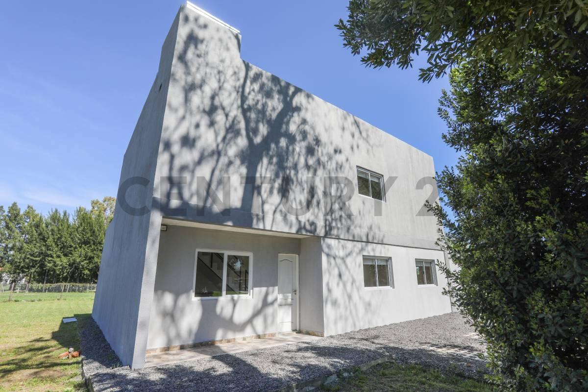 Foto de VENTA CASA - BARRIO - LA CANDIDA CLUB DE CAMPO - BARRIO PRIVADO, imagen 2