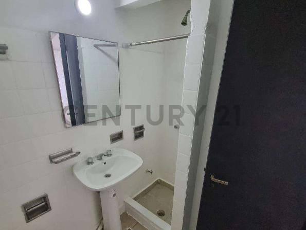 Foto de Mono Ambiente en venta Plaza Malvinas, imagen 5