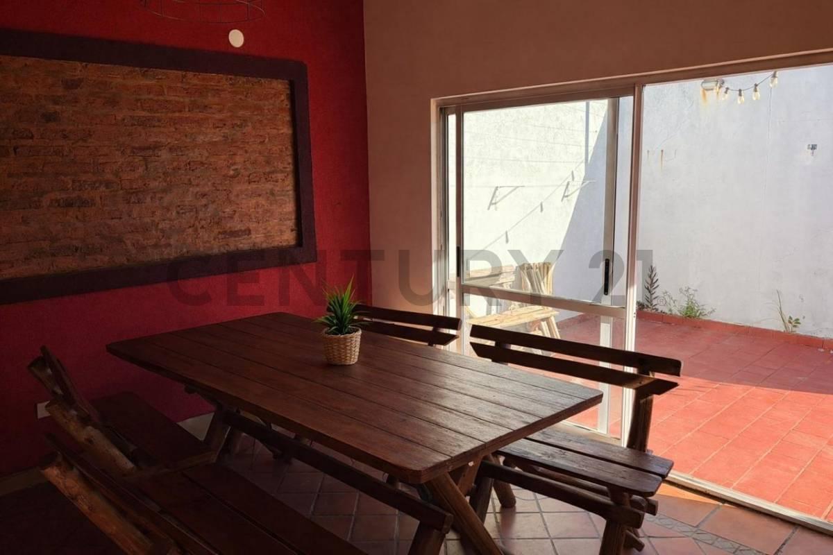Foto de PH 2 AMBIENTES EN VENTA CON QUINCHO Y PATIO – VILLA LURO, imagen 3