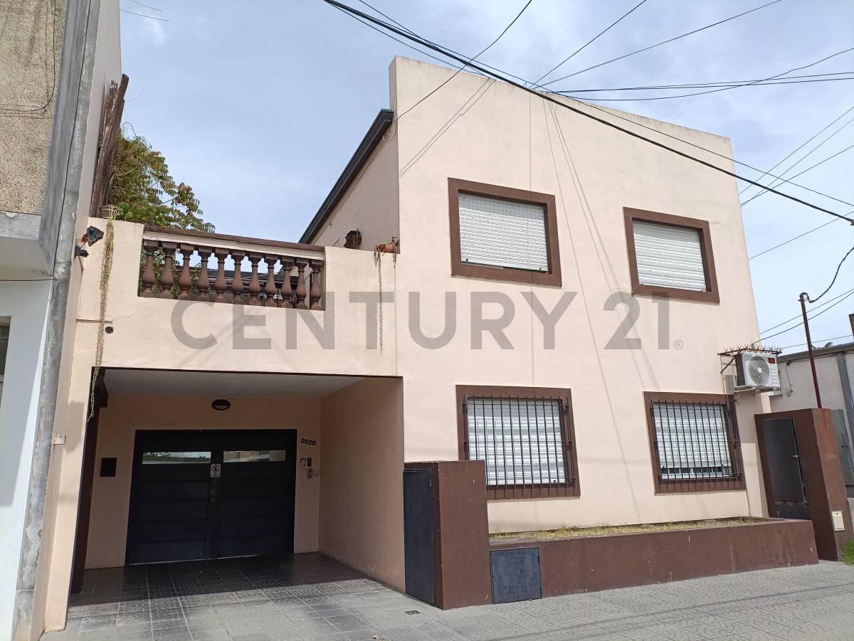 Foto de VENTA DE PH EN COMPLEJO2 DORM CON GARAGE PARQUE PARRILLA S/EXPENSAS, imagen 1