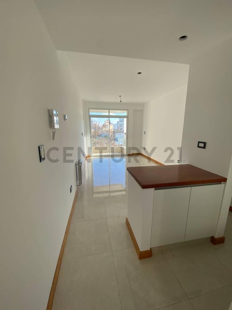 Foto de Departamento de un dormitorio a estrenar en venta – La Plata, imagen 1