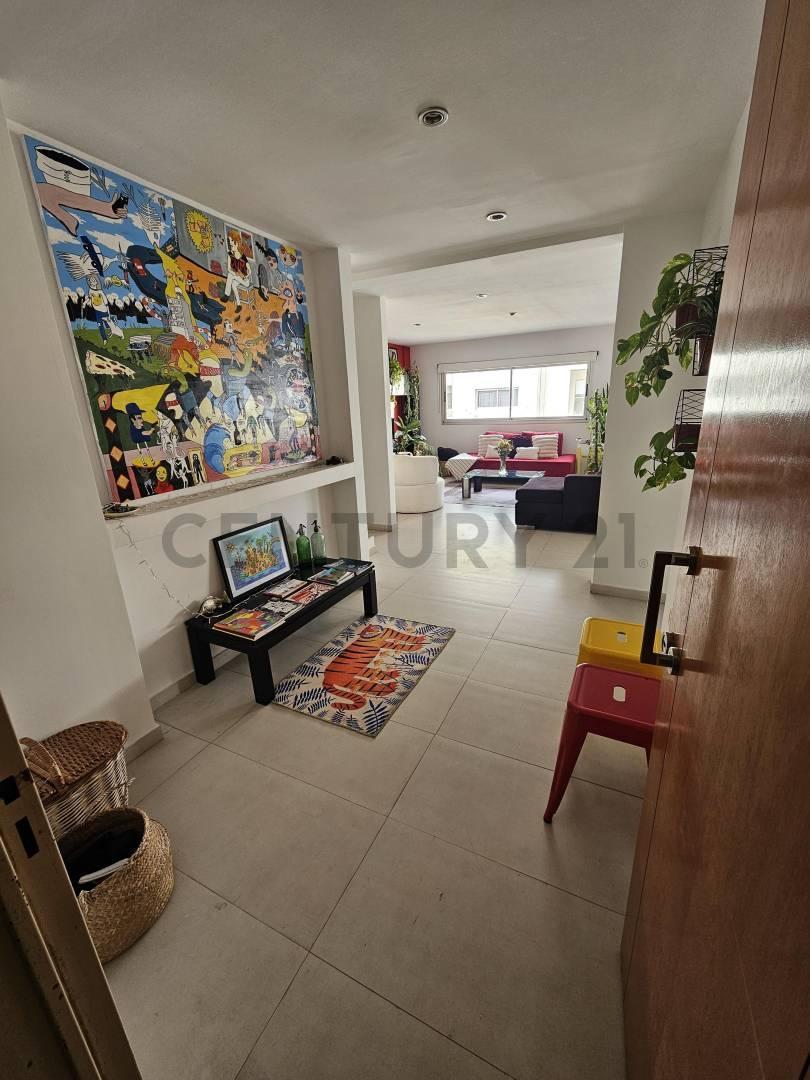 Foto de SEMIPISO DÚPLEX | 3 DORMITORIOS + SUITE | PARRILLA Y COCHERA, imagen 3