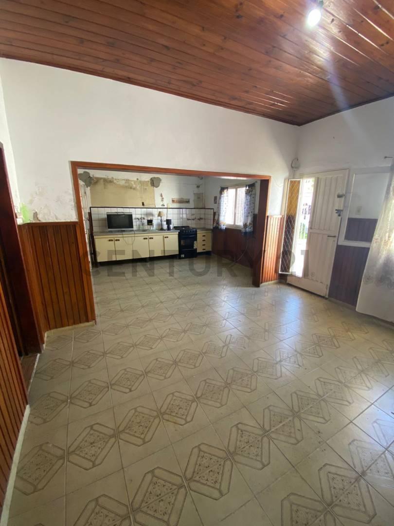 Foto de Venta de Casa a refaccionar de 3 ambientes en calle 28 entre las calles, imagen 5