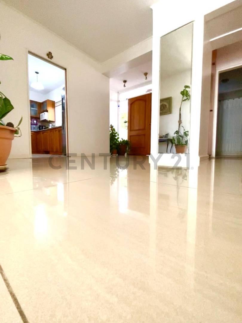 Foto de Casa en venta en 418 entre 29 y 31 de Villa Elisa, imagen 5