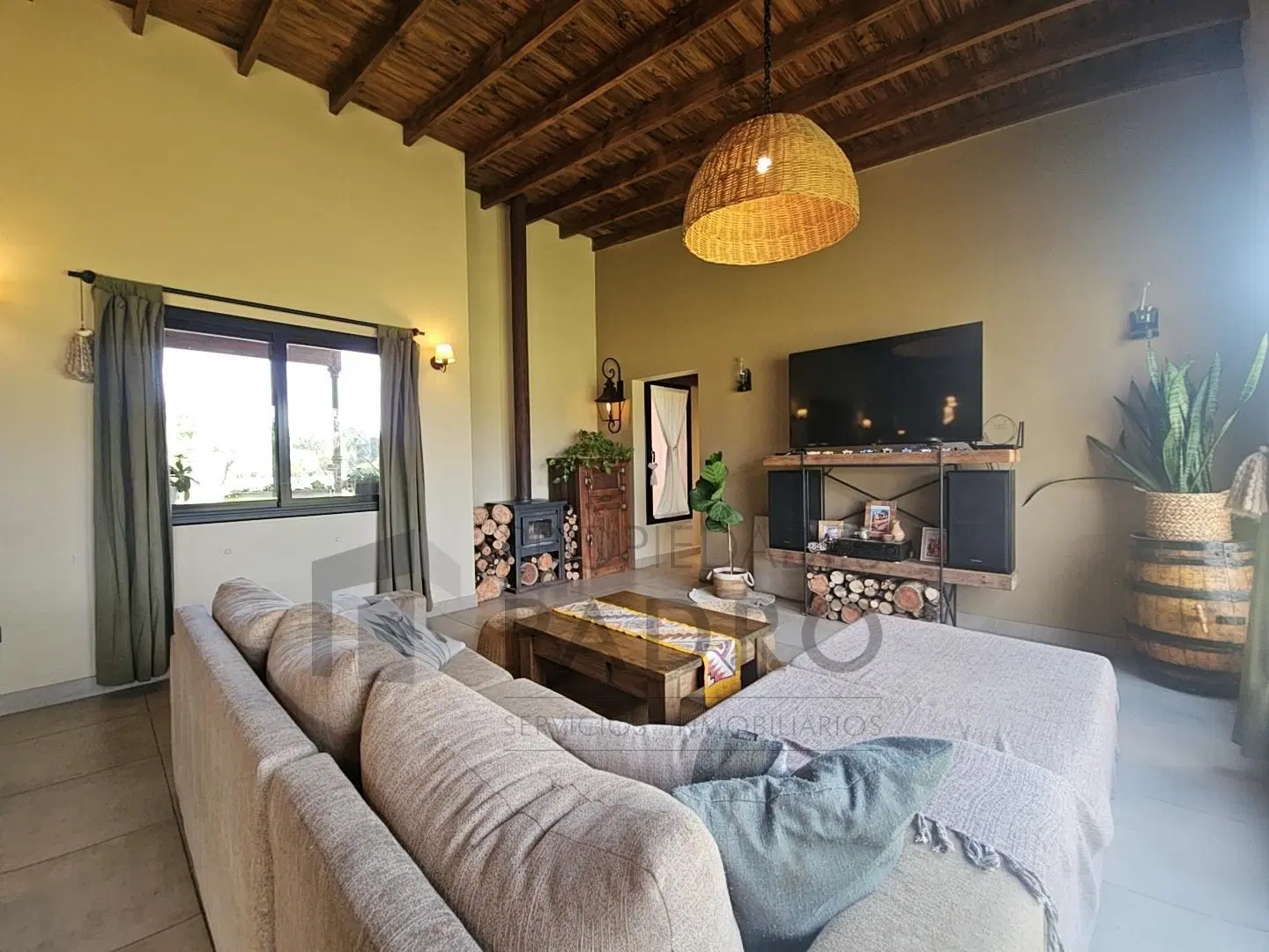 Casa en venta. UF 160. Barrio Santa Irene, Comarcas de Luján. 2