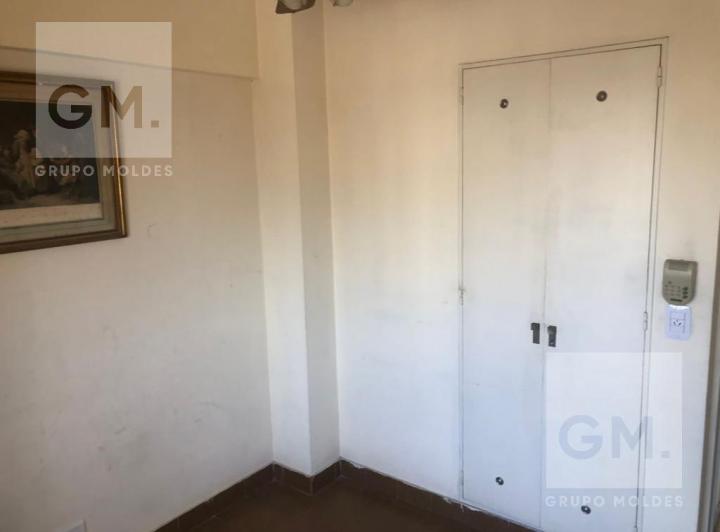 Excelente Alquiler de 4 ambientes en San Telmo! Apto Profesional! 5