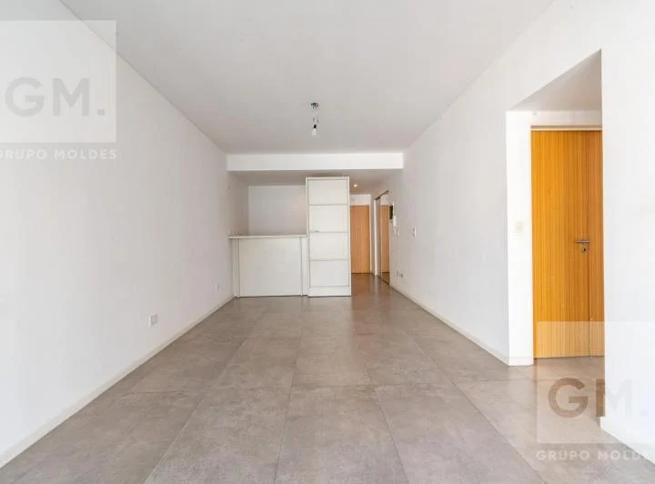 Excelente monoambiente con cochera fija/cubierta y amenities en Recoleta! A dos cuadras del subte D! 5
