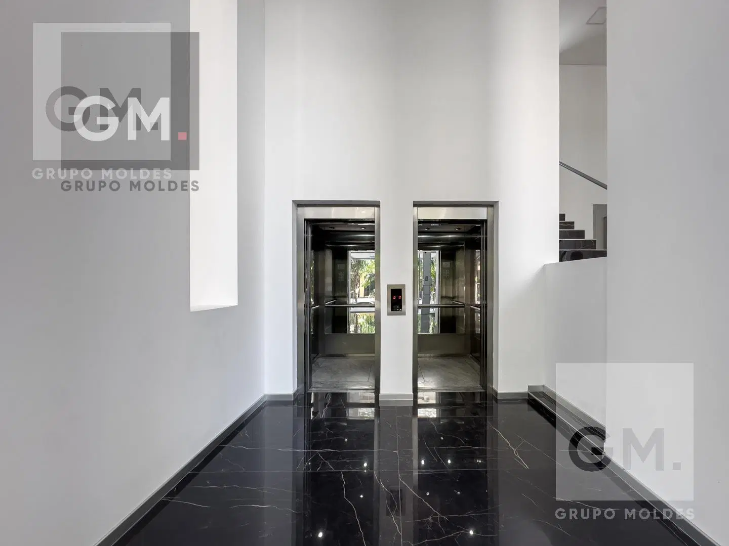 Departamento en Venta 3 Ambientes con Cochera en Lomas De Zamora 2