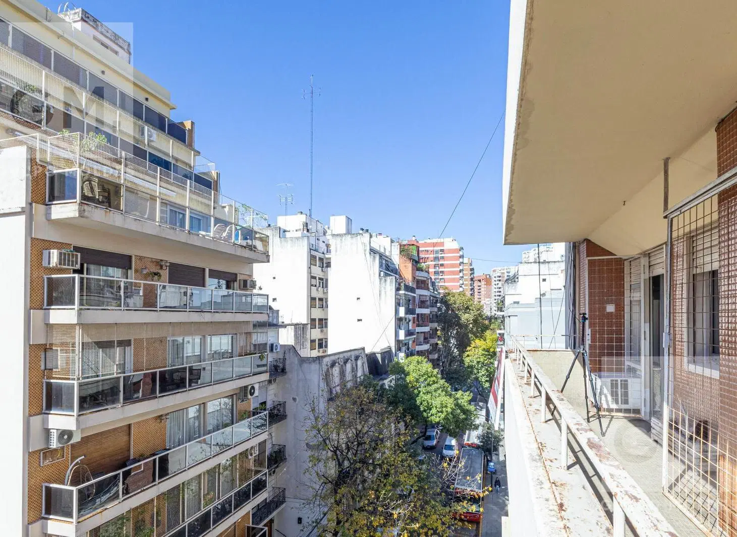 4 Amb + Dependencia | 134m² | Cochera Fija | Gran Potencial de Reciclaje en Belgrano 4