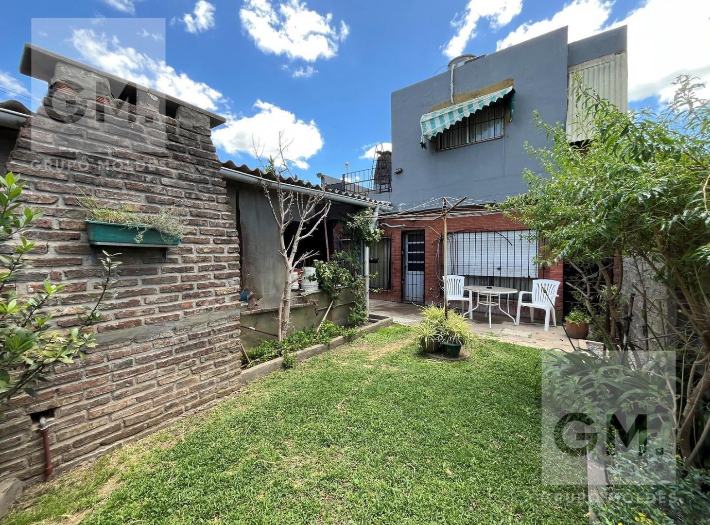 Foto de Casa 5 ambientes con cochera - San Miguel, imagen 2