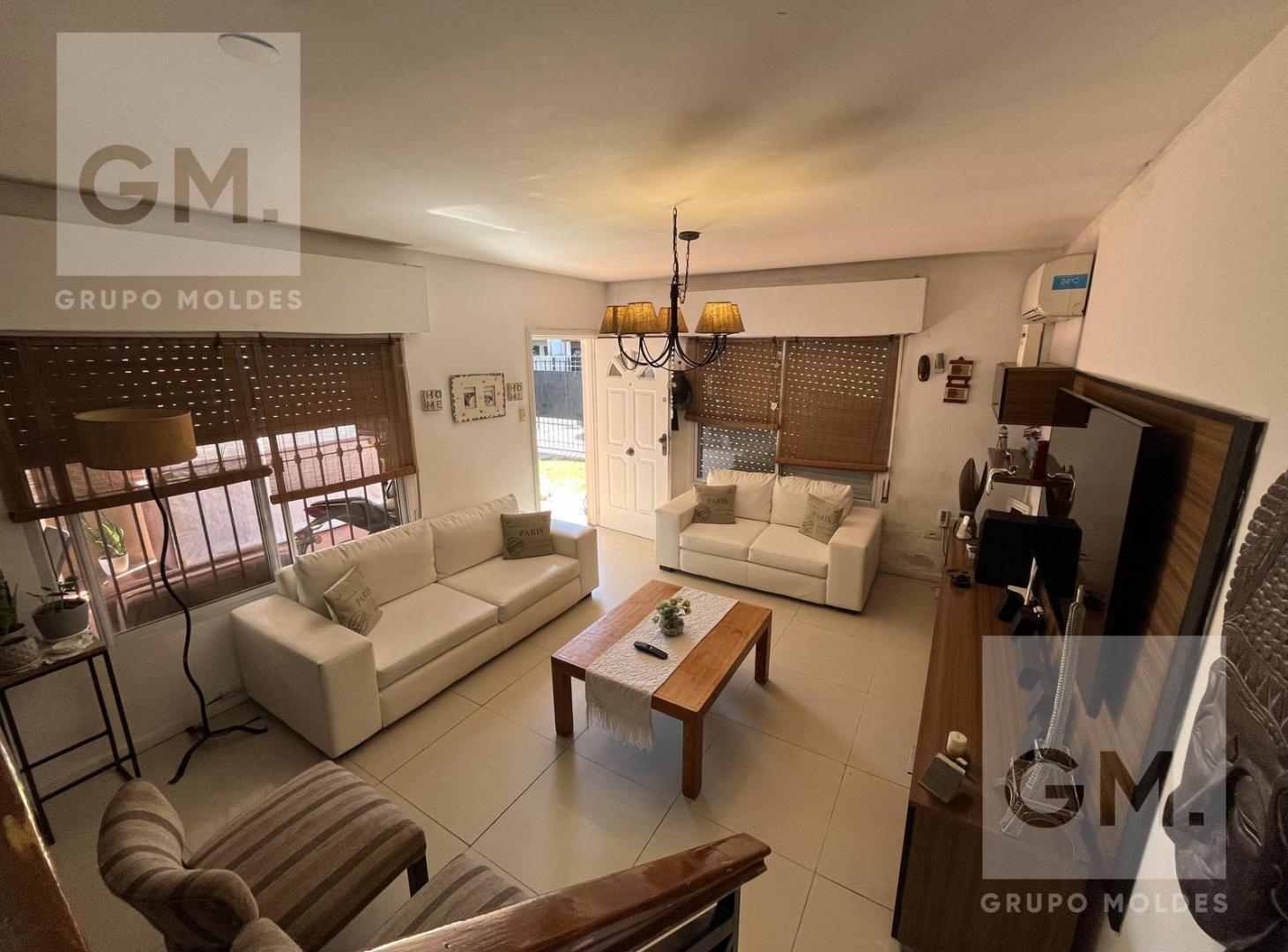 Foto de VENTA CASA 5 AMBIENTES DON TORCUATO, imagen 2