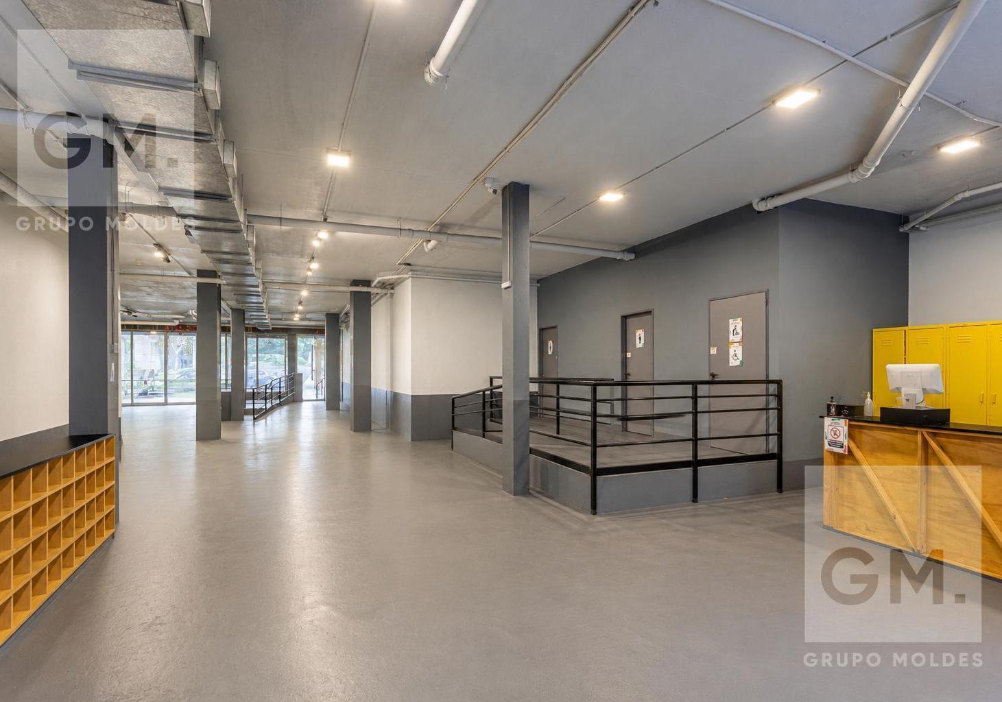 Foto de Alquiler Local Premium 371m² en Belgrano R | Apto Gastronomía | Apto, imagen 2