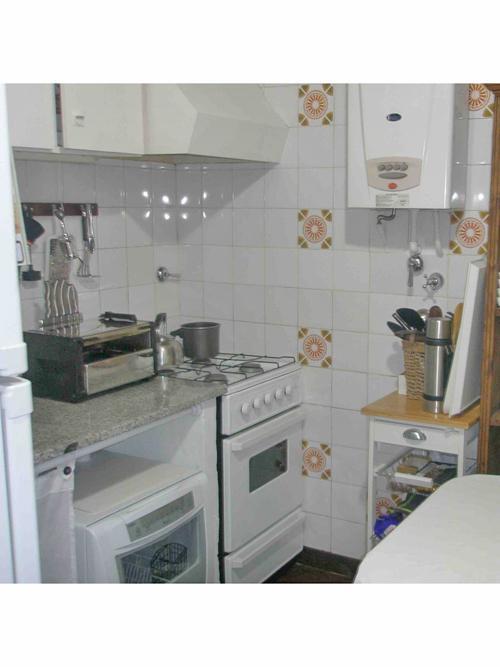 Departamento en venta de 2 ambientes Dependencia de Servicio Recoleta