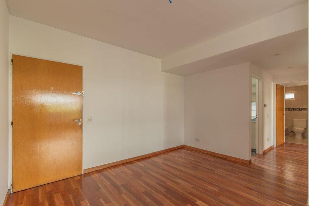 Foto de Impecable 3 Amb. Hab en Suite. Cochera Doble., imagen 4