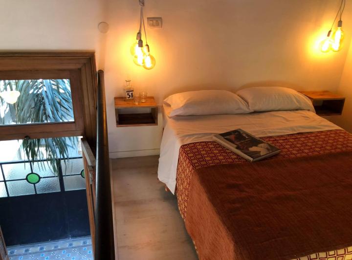Foto de Loft con 2 balcones & patio - Zona Bl. Caseros, San Telmo, imagen 4