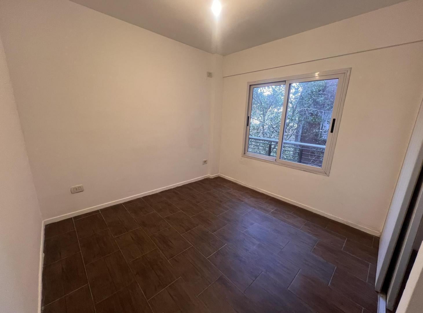 Foto de ALQUILER MORON DEPARTAMENTO, imagen 2