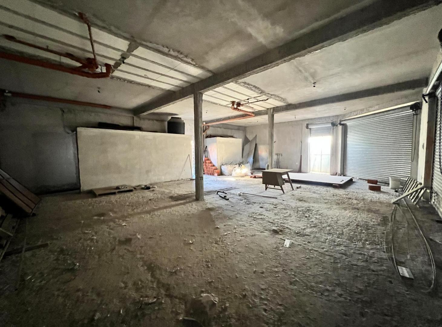 Foto de VENTA LOCAL CASTELAR, imagen 3