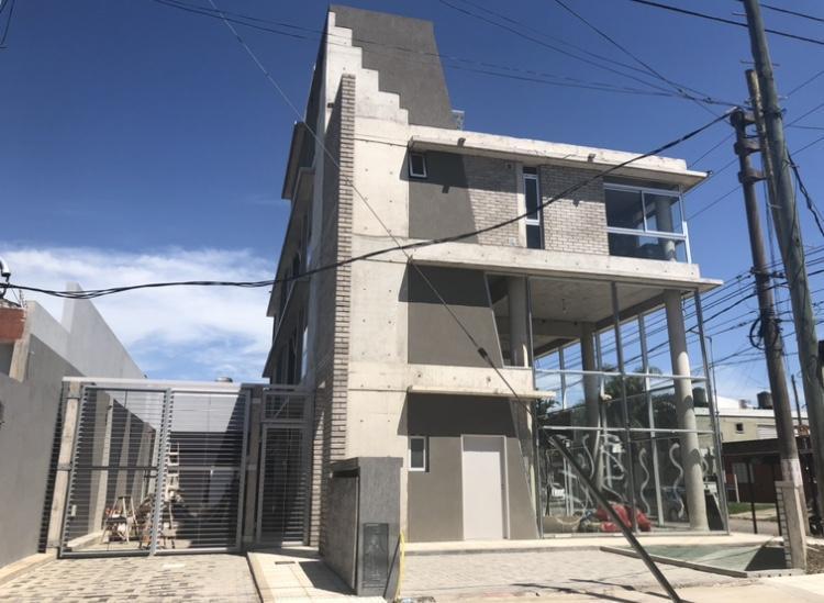 Foto de DEPARTAMENTO VENTA CASTELAR, imagen 2