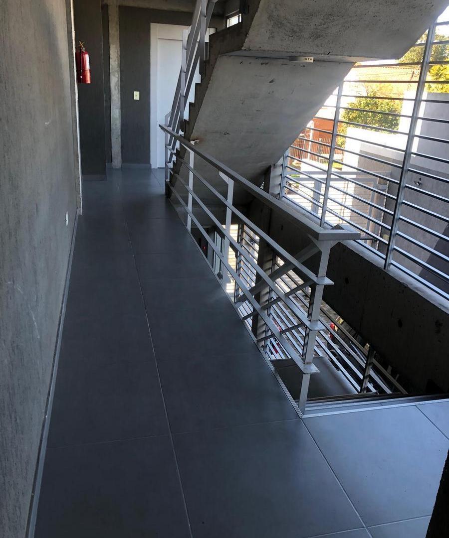 Foto de DEPARTAMENTO VENTA CASTELAR, imagen 3
